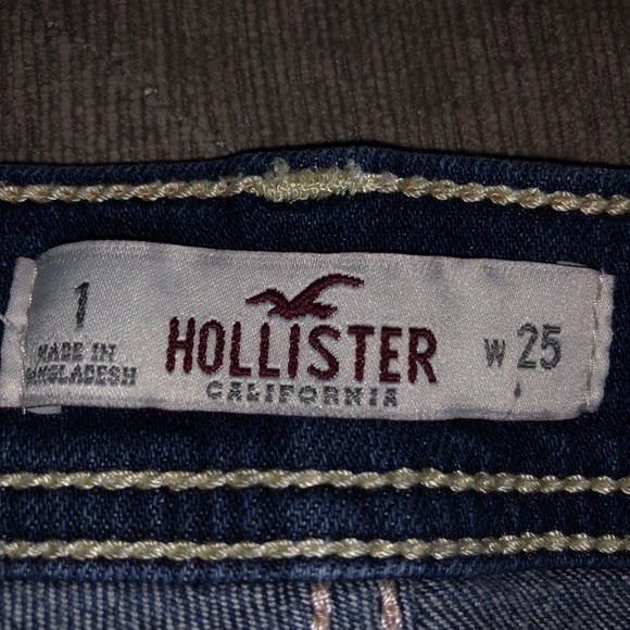 Hollister Low-waisted denim jean shorts - Picture 3 of 3